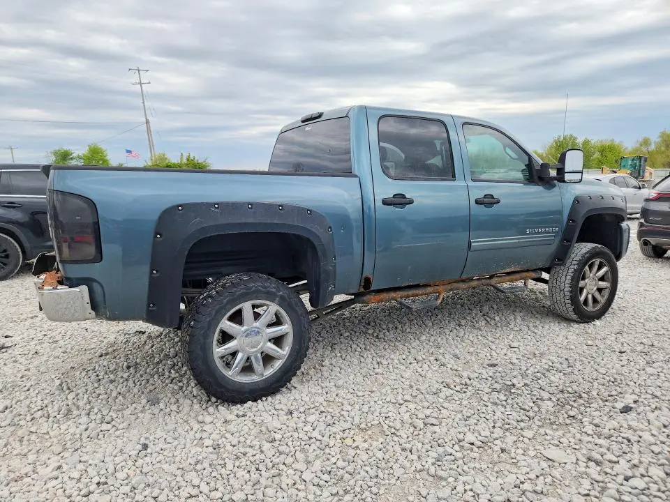 2010 CHEVROLET SILVERADO K1500 LT  