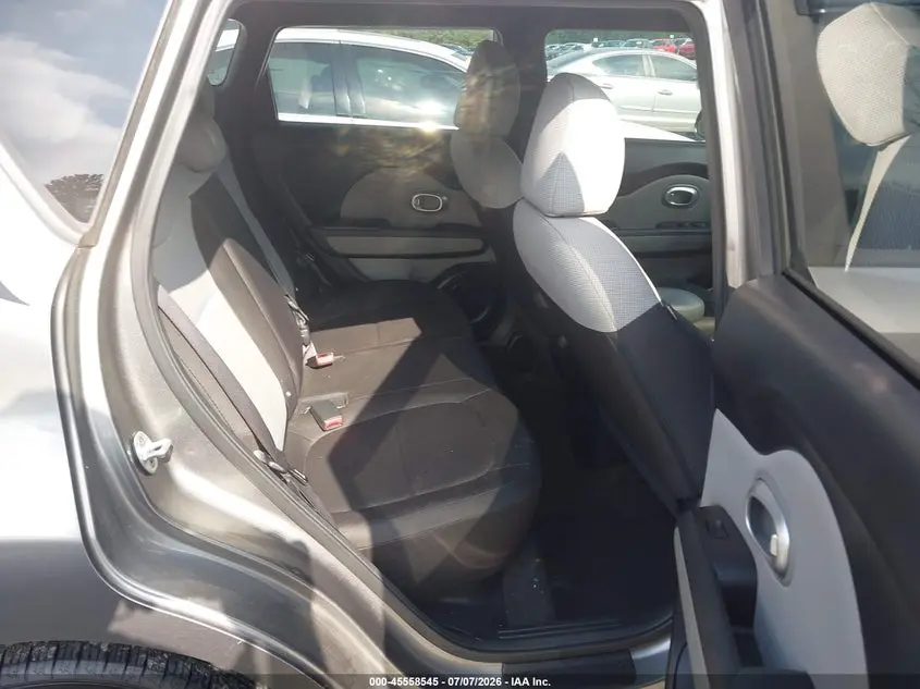 2016 KIA SOUL  