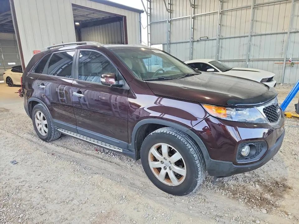 2012 KIA SORENTO LX  