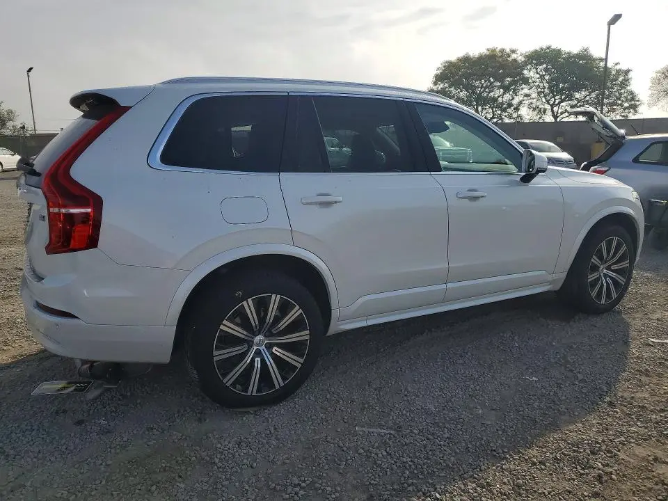 2023 VOLVO XC90 CORE  