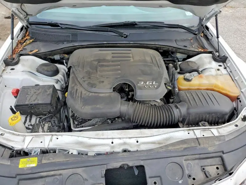 2014 CHRYSLER 300C   