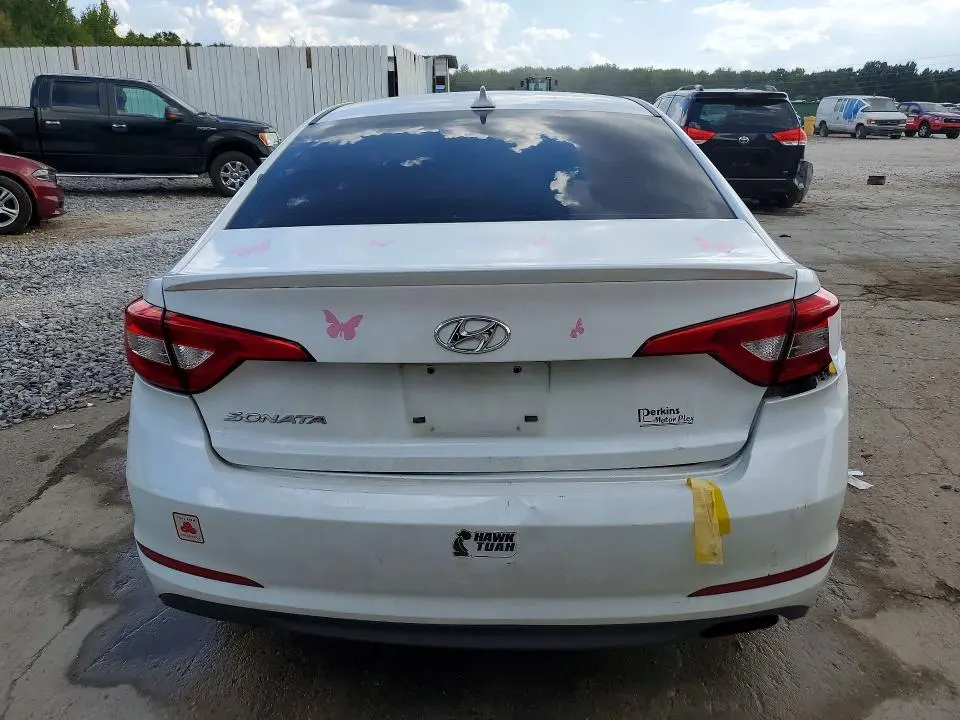 2015 HYUNDAI SONATA SE  