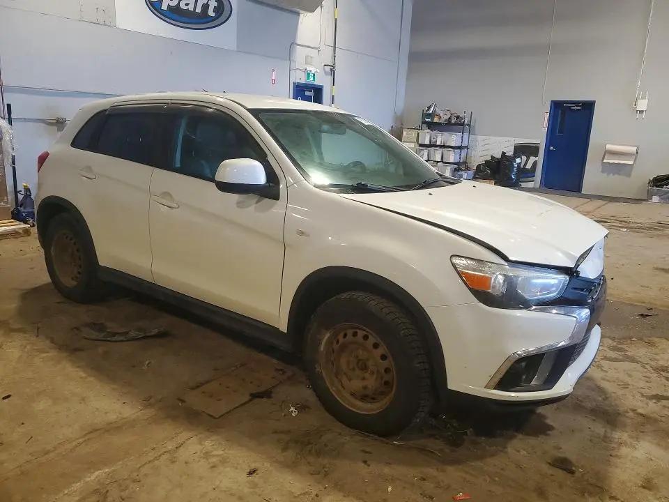 2018 MITSUBISHI RVR SE  