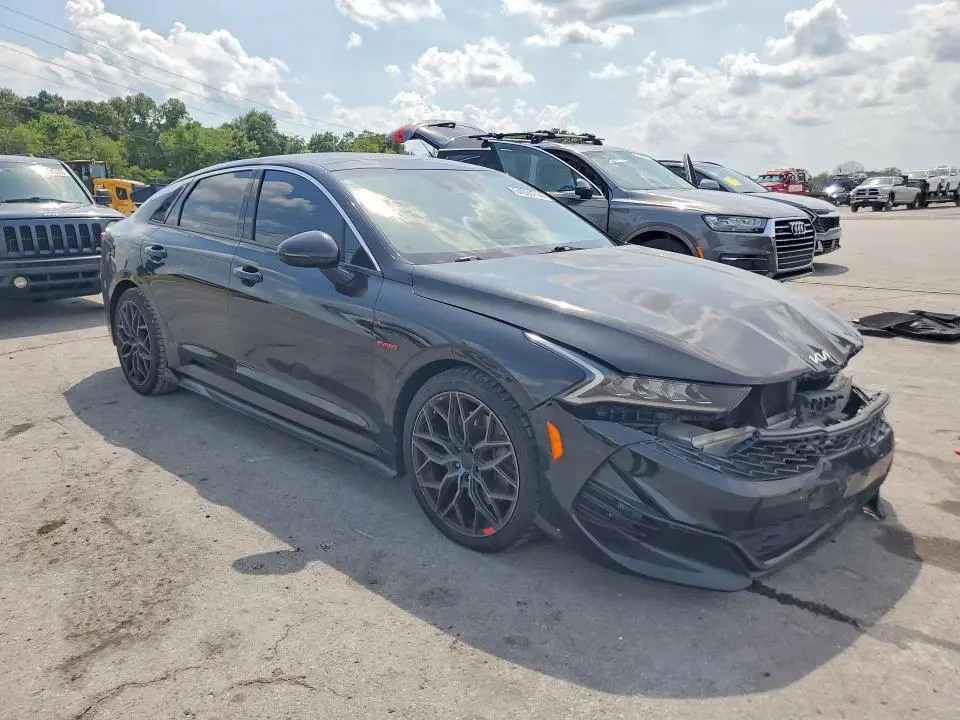 2022 KIA K5 GT  