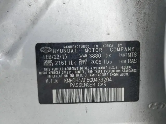 2016 HYUNDAI ELANTRA SE  
