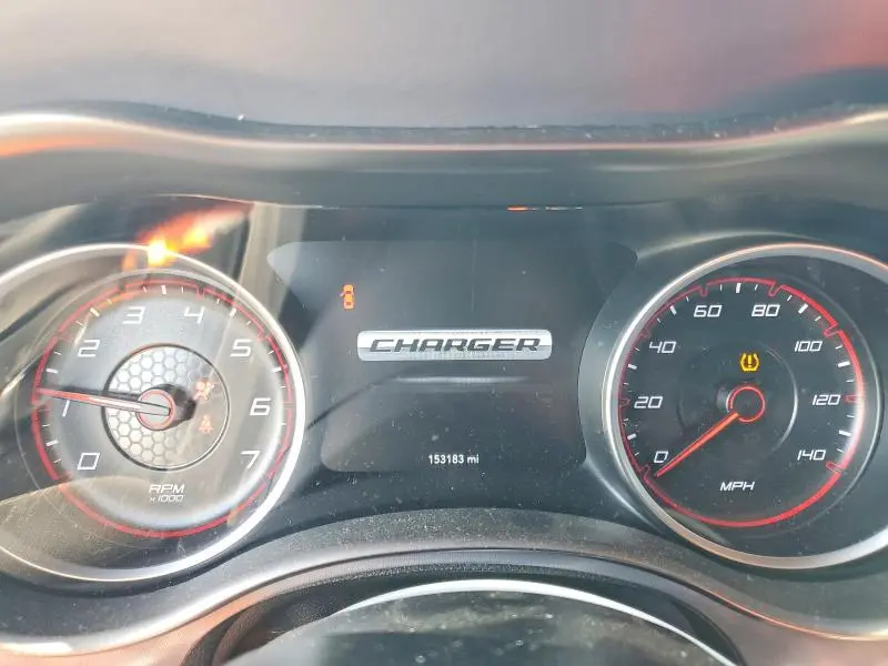 2019 DODGE CHARGER SXT  