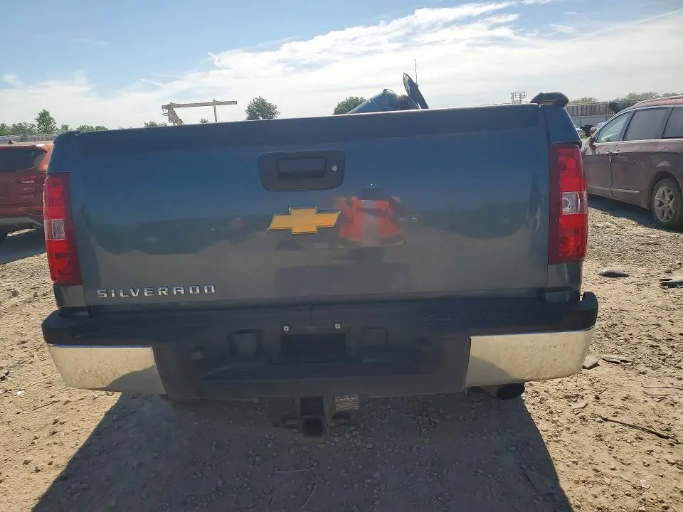 2013 CHEVROLET SILVERADO C2500 HEAVY DUTY  
