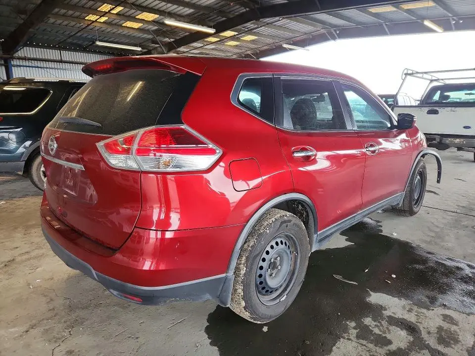 2015 NISSAN ROGUE S  