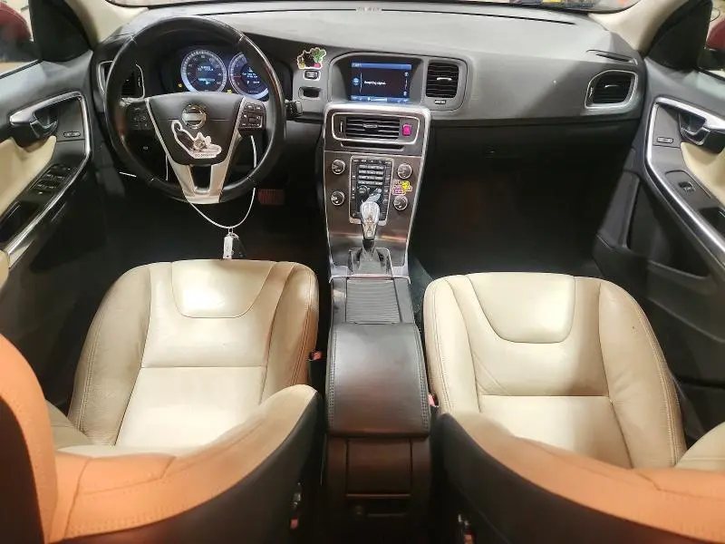 2013 VOLVO S60 T5  
