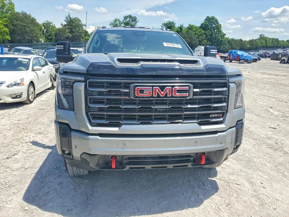 2026 GMC SIERRA K2500 AT4  