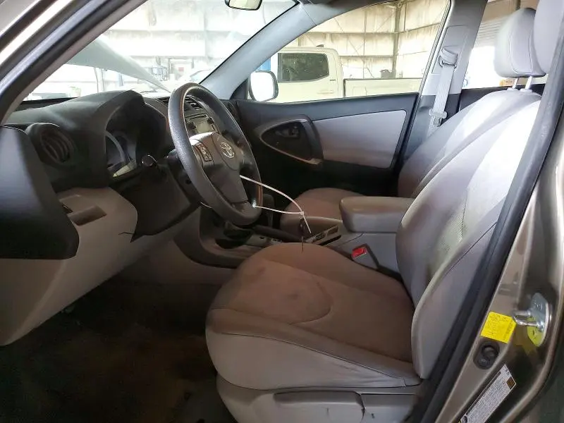 2012 TOYOTA RAV4 BASE  