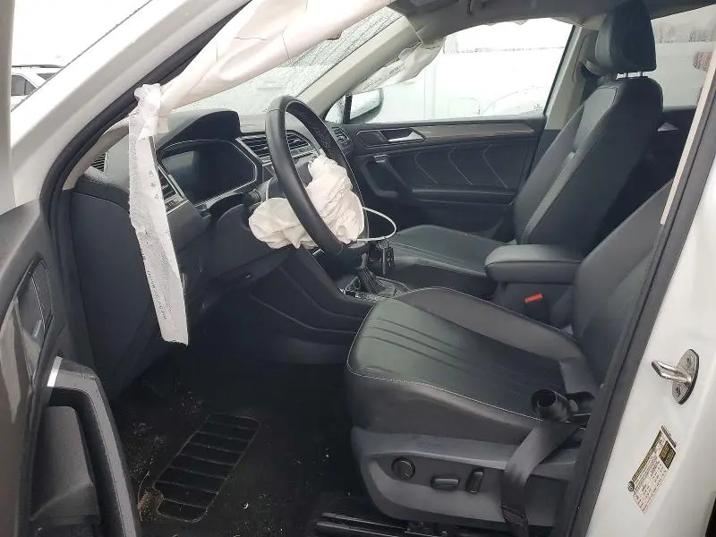 2024 VOLKSWAGEN TIGUAN SE  
