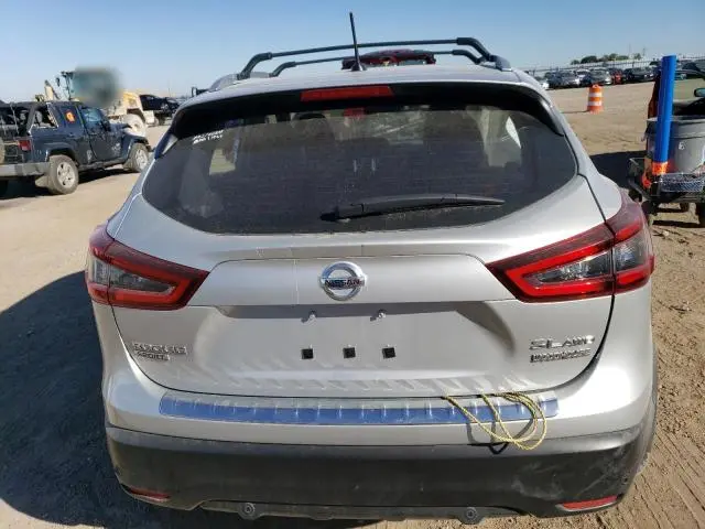 2022 NISSAN ROGUE SPORT SL  
