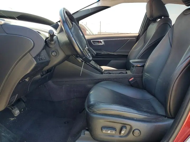2019 TOYOTA MIRAI BASE  