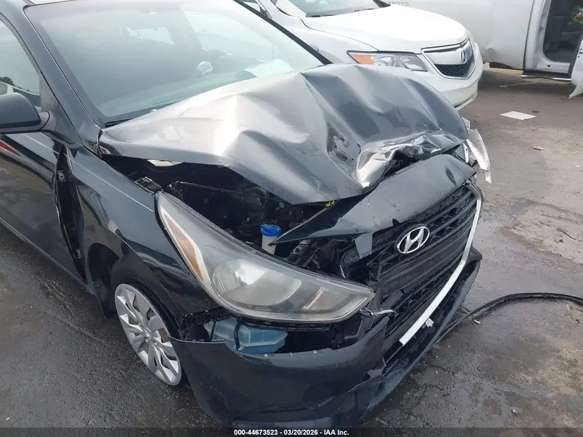 2018 HYUNDAI ACCENT SE