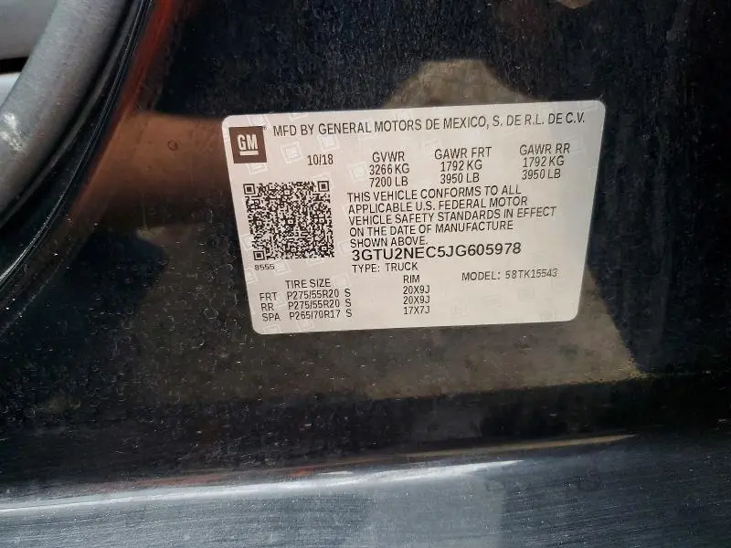 2018 GMC SIERRA K1500 SLT  
