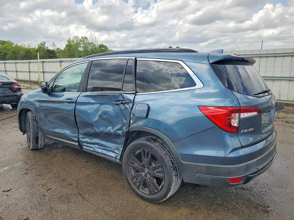 2021 HONDA PILOT SE  