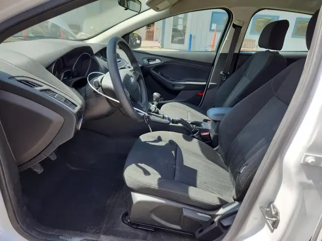 2016 FORD FOCUS SE  