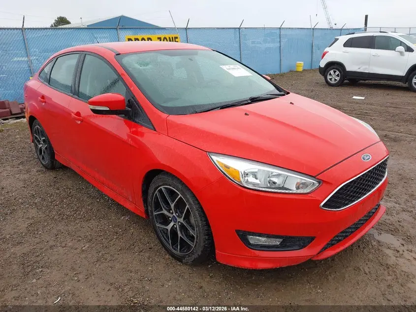 2016 FORD FOCUS SE
