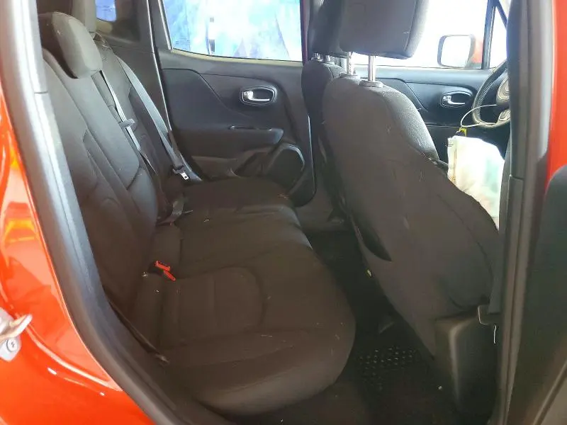 2021 JEEP RENEGADE LATITUDE  