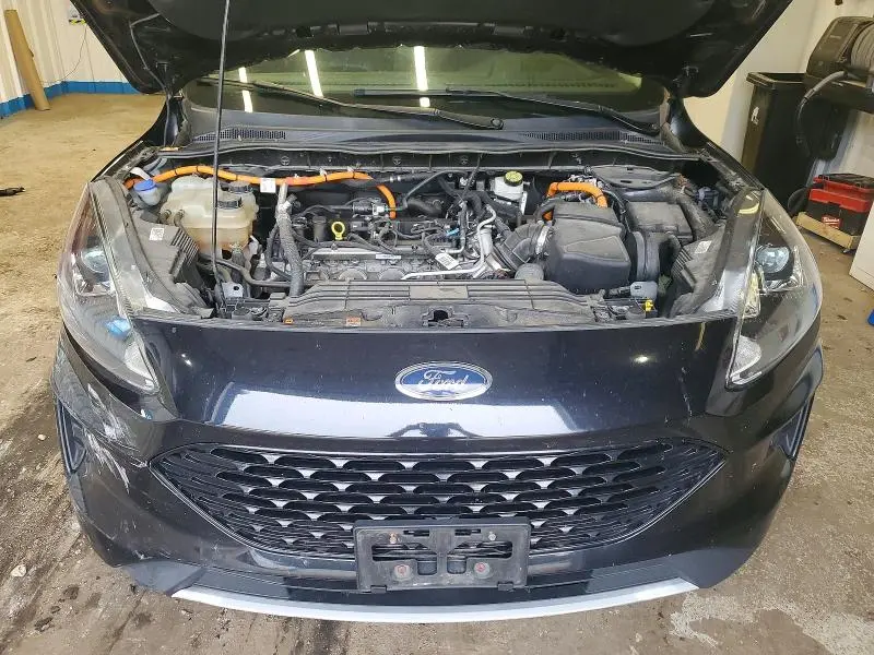 2020 FORD ESCAPE SE SPORT  