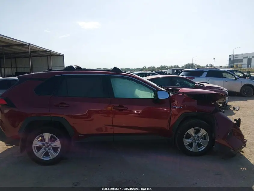 2021 TOYOTA RAV4 HYBRID XLE