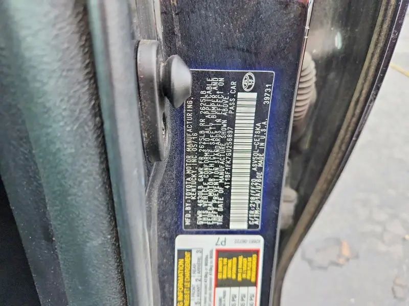 2016 TOYOTA CAMRY SE  