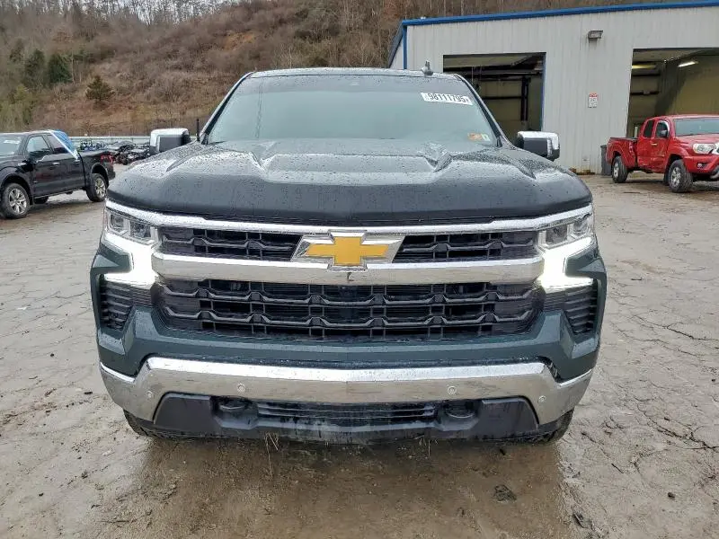 2025 CHEVROLET SILVERADO K1500 LT  