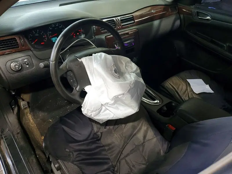 2011 CHEVROLET IMPALA LT  