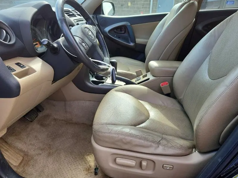 2012 TOYOTA RAV4 LIMITED  