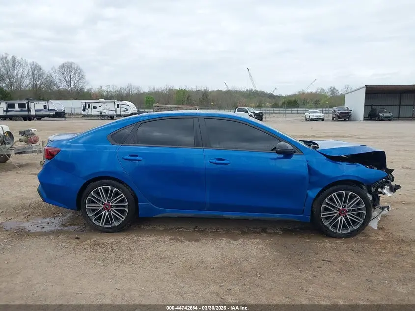 2023 KIA FORTE GT