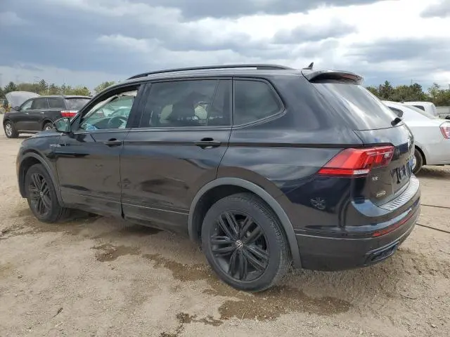 2022 VOLKSWAGEN TIGUAN SE R-LINE BLACK  
