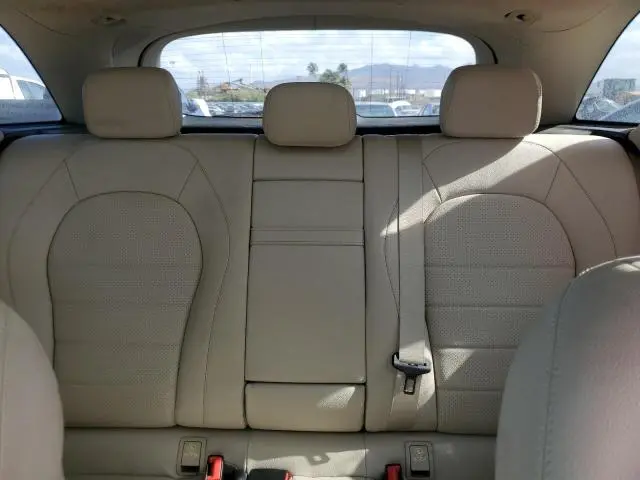 2017 MERCEDES-BENZ GLC 300  