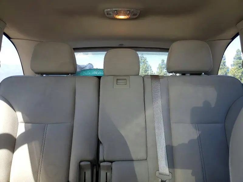 2012 FORD EDGE SE  