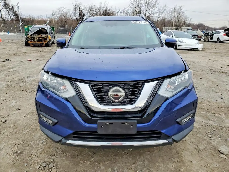 2018 NISSAN ROGUE SL  