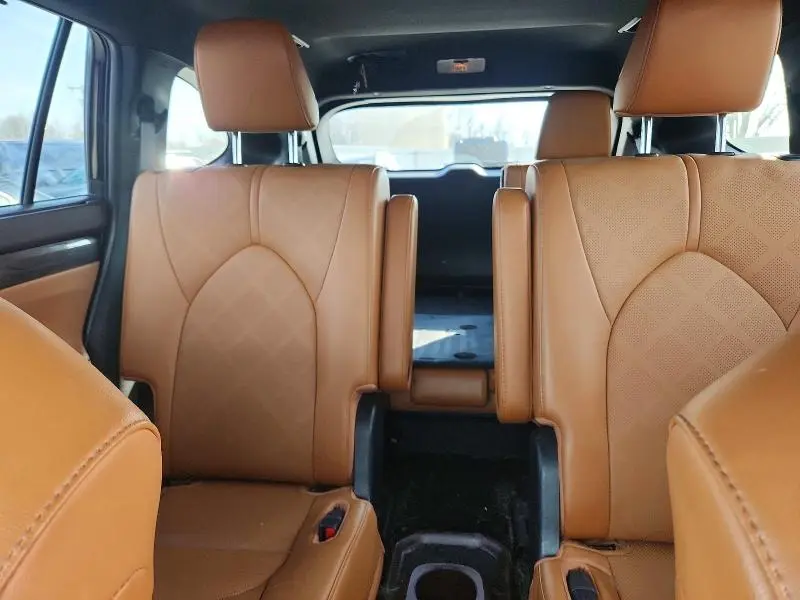2022 TOYOTA HIGHLANDER HYBRID PLATINUM  