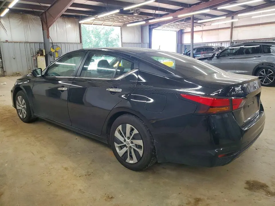 2024 NISSAN ALTIMA S  