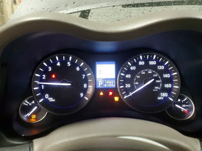 2012 INFINITI M37 BASE  