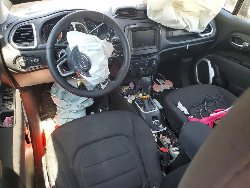 2021 JEEP RENEGADE LATITUDE  