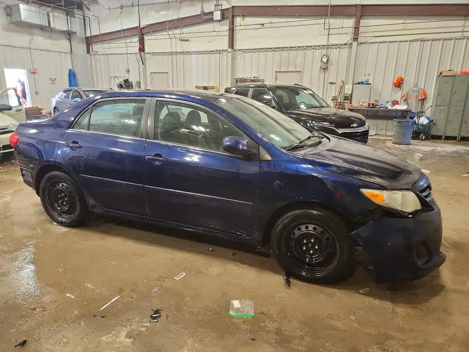 2013 TOYOTA COROLLA BASE  