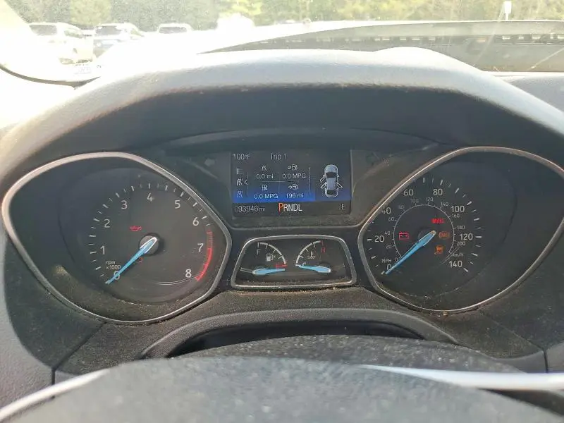 2016 FORD FOCUS SE  