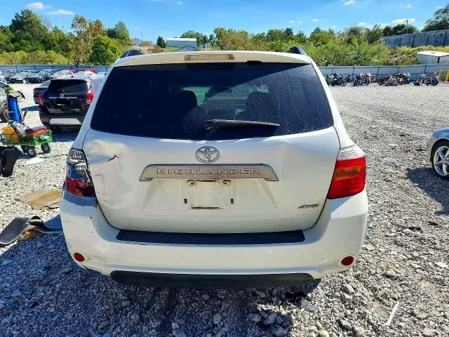 2010 TOYOTA HIGHLANDER BASE  