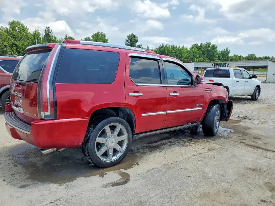 2013 CADILLAC ESCALADE PREMIUM  