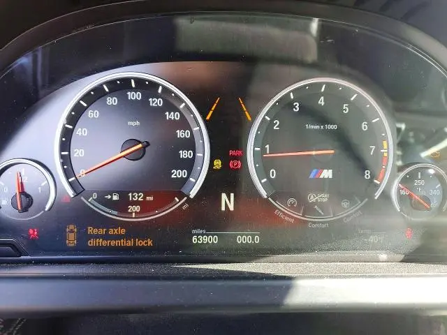 2015 BMW M6   