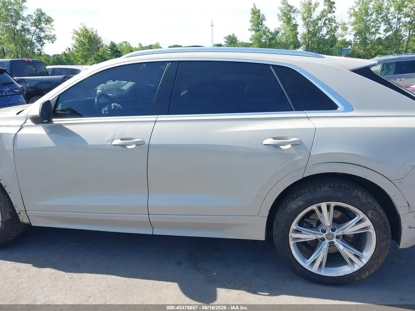 2020 AUDI Q8 PREMIUM PLUS 55 TFSI QUATTRO TIPTRONIC