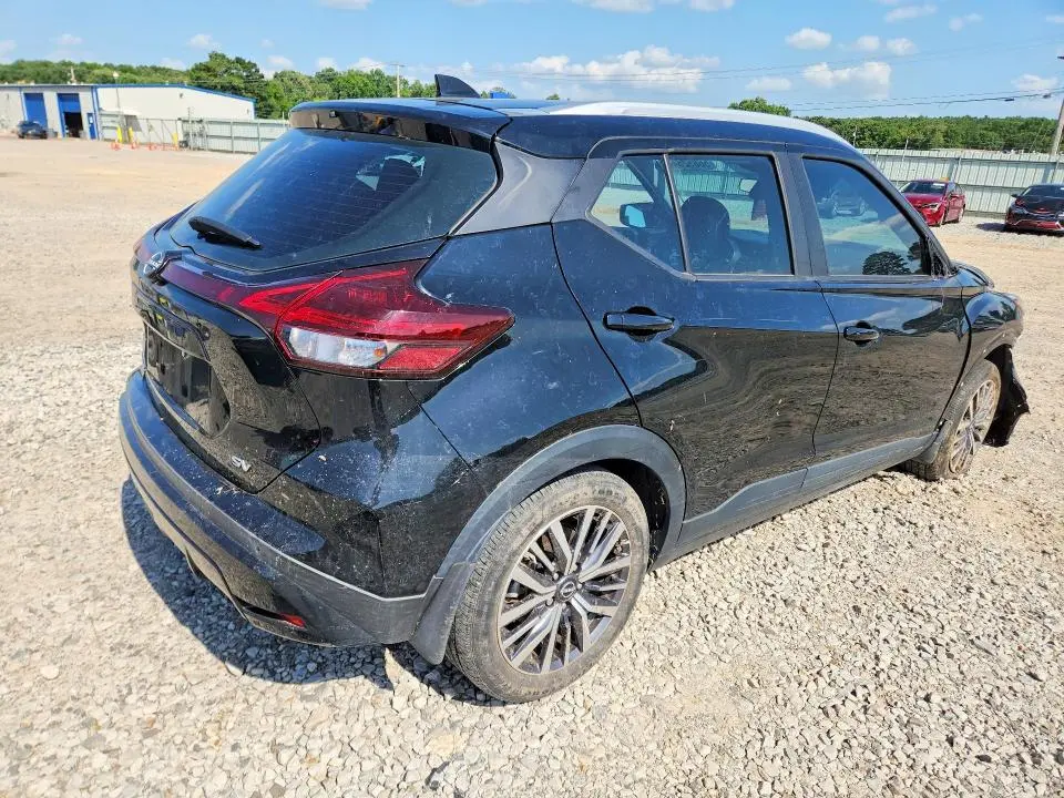 2023 NISSAN KICKS   