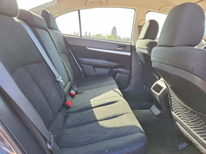 2013 SUBARU LEGACY 2.5I  