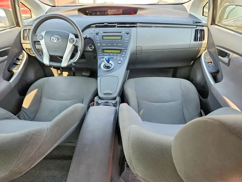 2011 TOYOTA PRIUS THREE  