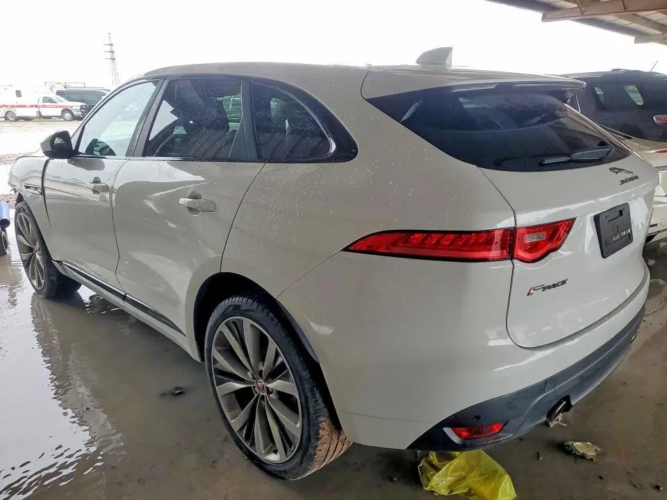 2019 JAGUAR F-PACE R - SPORT  