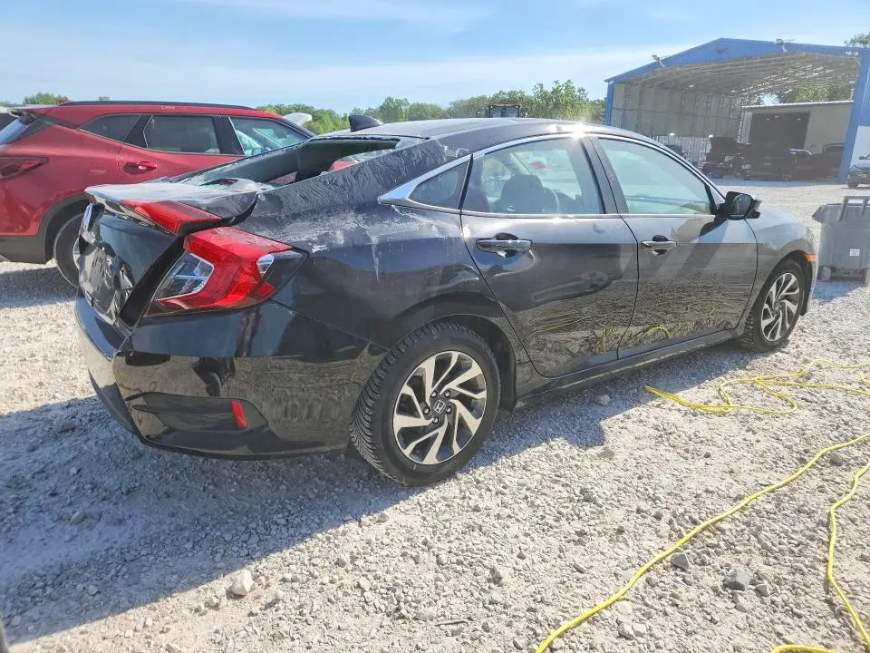 2018 HONDA CIVIC EX  